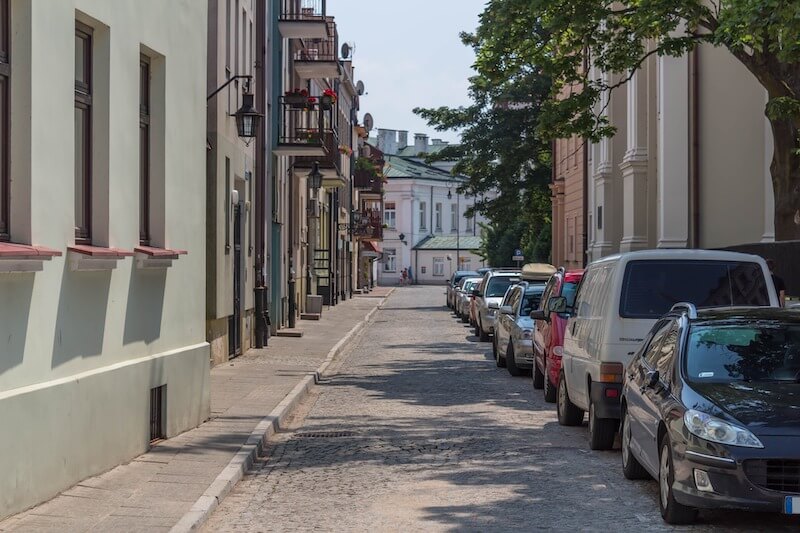how-to-drive-a-car-in-poland.jpg
